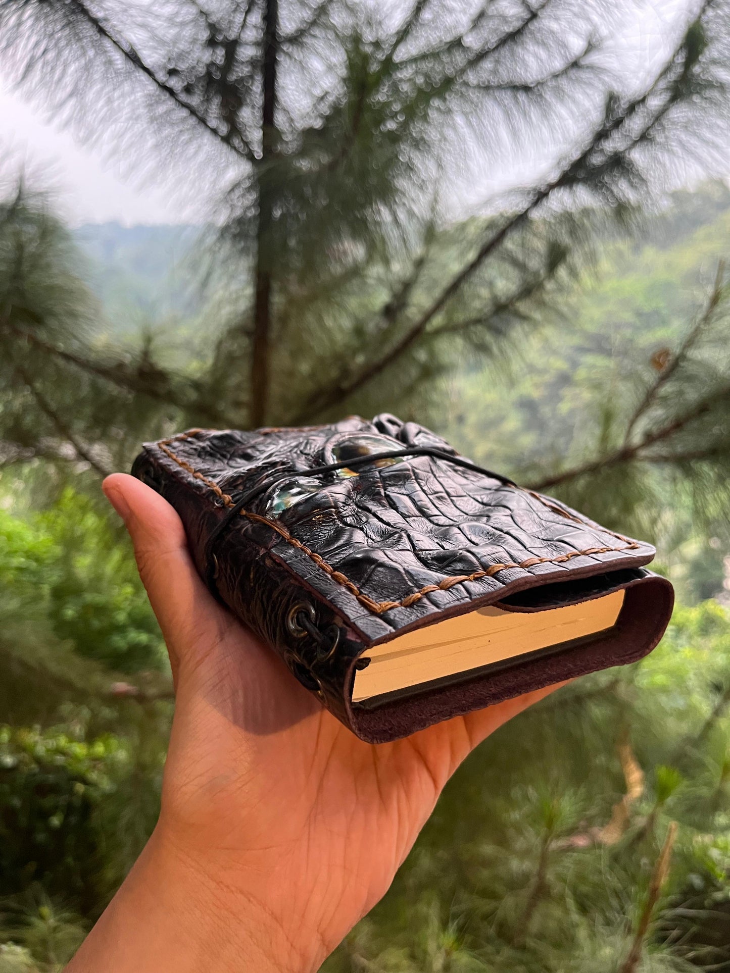 Leather Journal A6 | Seraphim Brown | Calestialtide